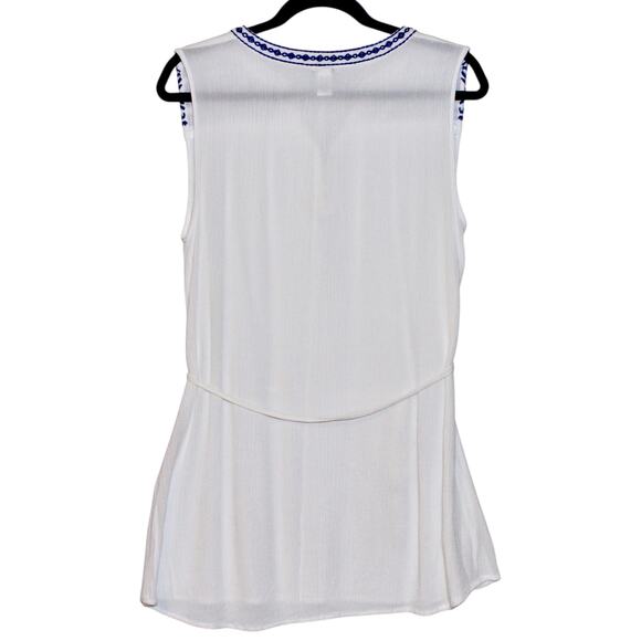 Forever 21 Embroidered Blue & White Top Size Large - Picture 3 of 3